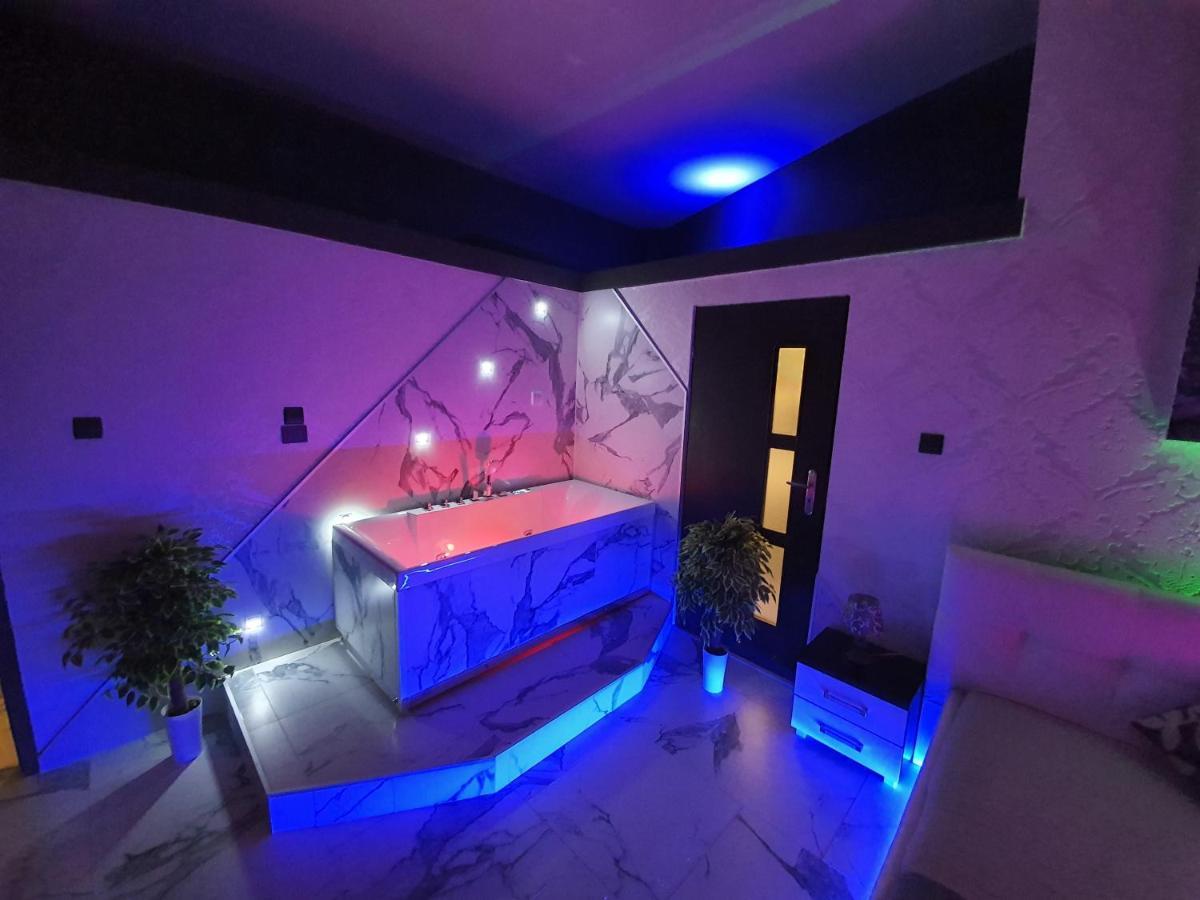 Apartament Z Jacuzzi Krakow Rynek ภายนอก รูปภาพ