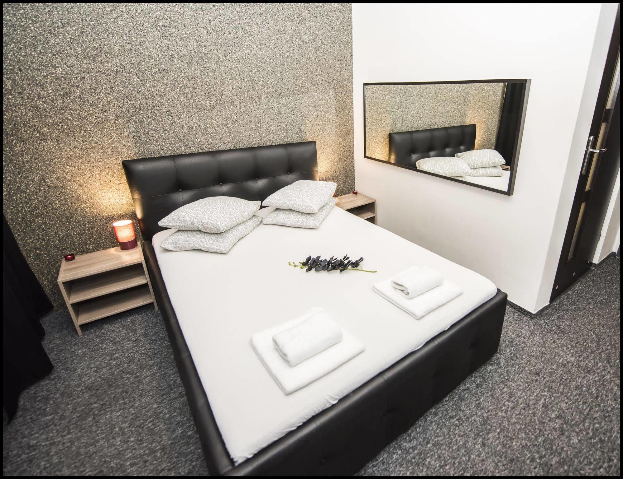 Apartament Z Jacuzzi Krakow Rynek ภายนอก รูปภาพ
